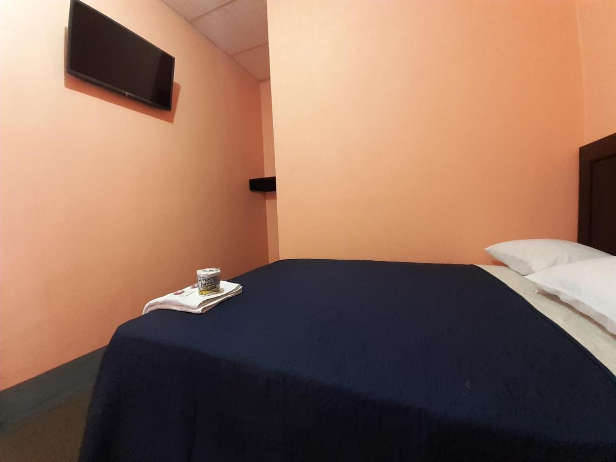 Hotel Fuentes Guatemala City Bagian luar foto