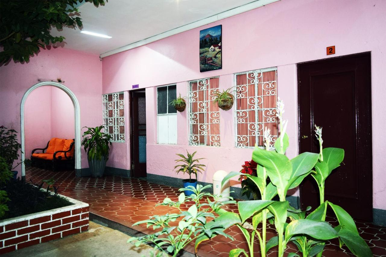 Hotel Fuentes Guatemala City Bagian luar foto